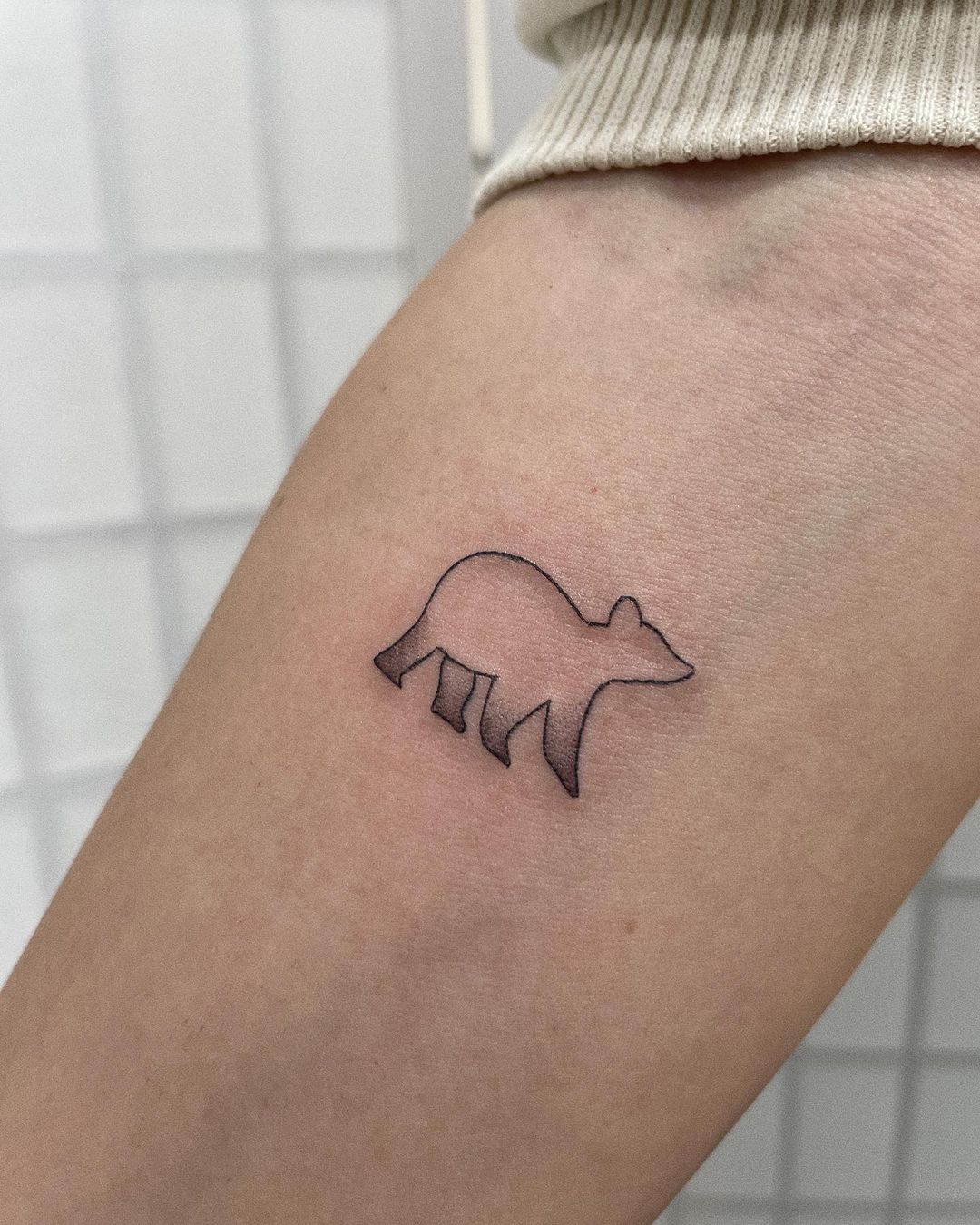 Татуировка медведя на руке - символ силы и мужества - center-lada.ru