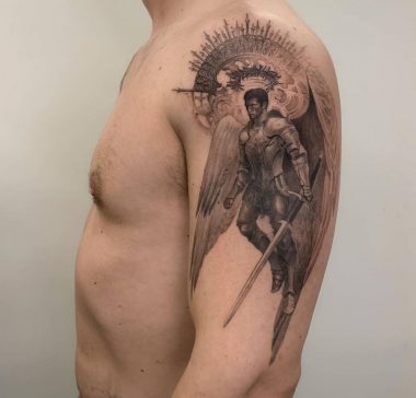 Архангел, мужская тату на плече