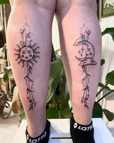 Солнце и луна, тату на ногах