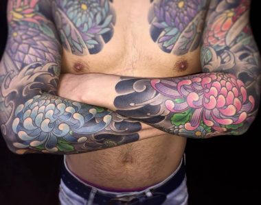 Японские тату рукава с изображением цветных хризантем